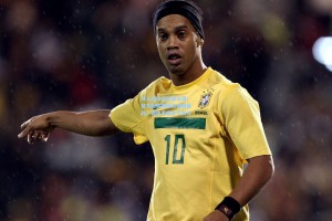 【彩经网彩票走势图大全】湖人训练馆氛围拉满！官方视频揭秘高强度备战，新体系磨合引关注