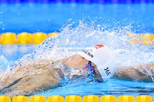 彩经网彩票走势图大全|短跑新星闪耀全国锦标赛，破纪录夺冠引关注